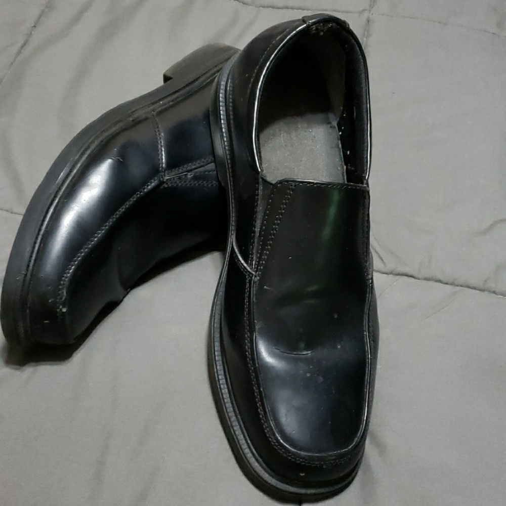 Slip Resistant Black Nunn Bush
